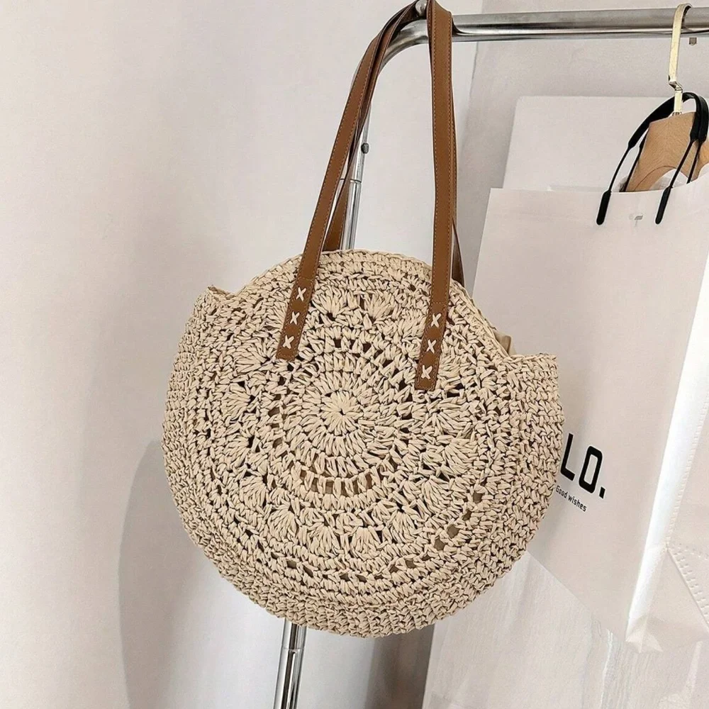 Oversized Straw Circular Lined Tote Shoulder Beach Bag - Picture 5 of 7